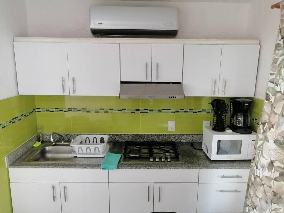 Confortable Depa En Condominio Frente Al Mar! Cancún Kültér fotó